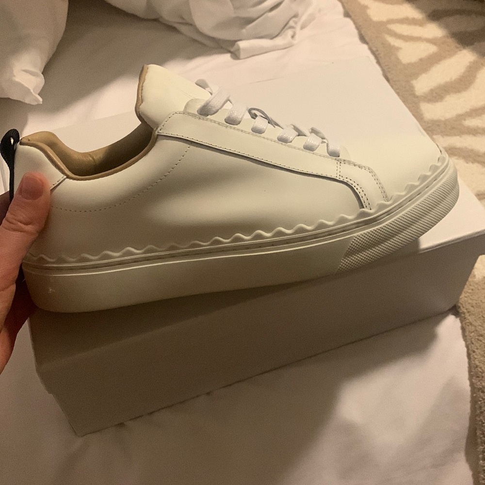 Chloe Lauren Sneaker